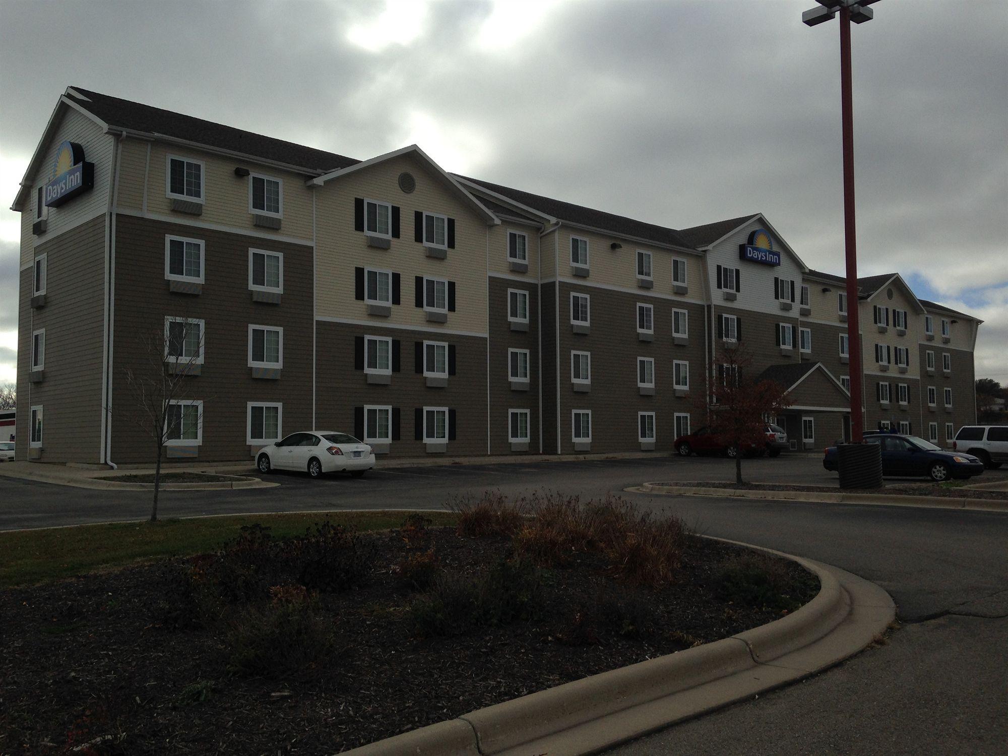 Days Inn & Suites By Wyndham Rochester South Luaran gambar