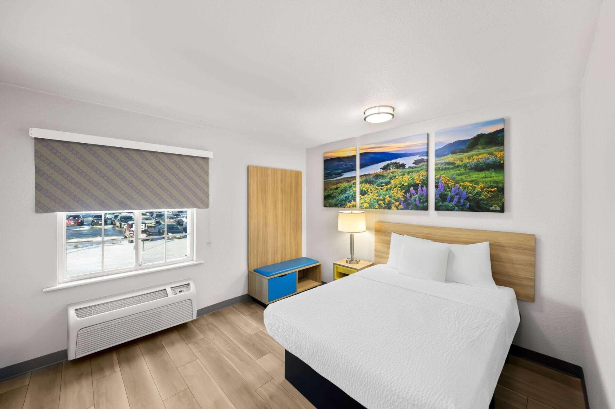 Days Inn & Suites By Wyndham Rochester South Luaran gambar