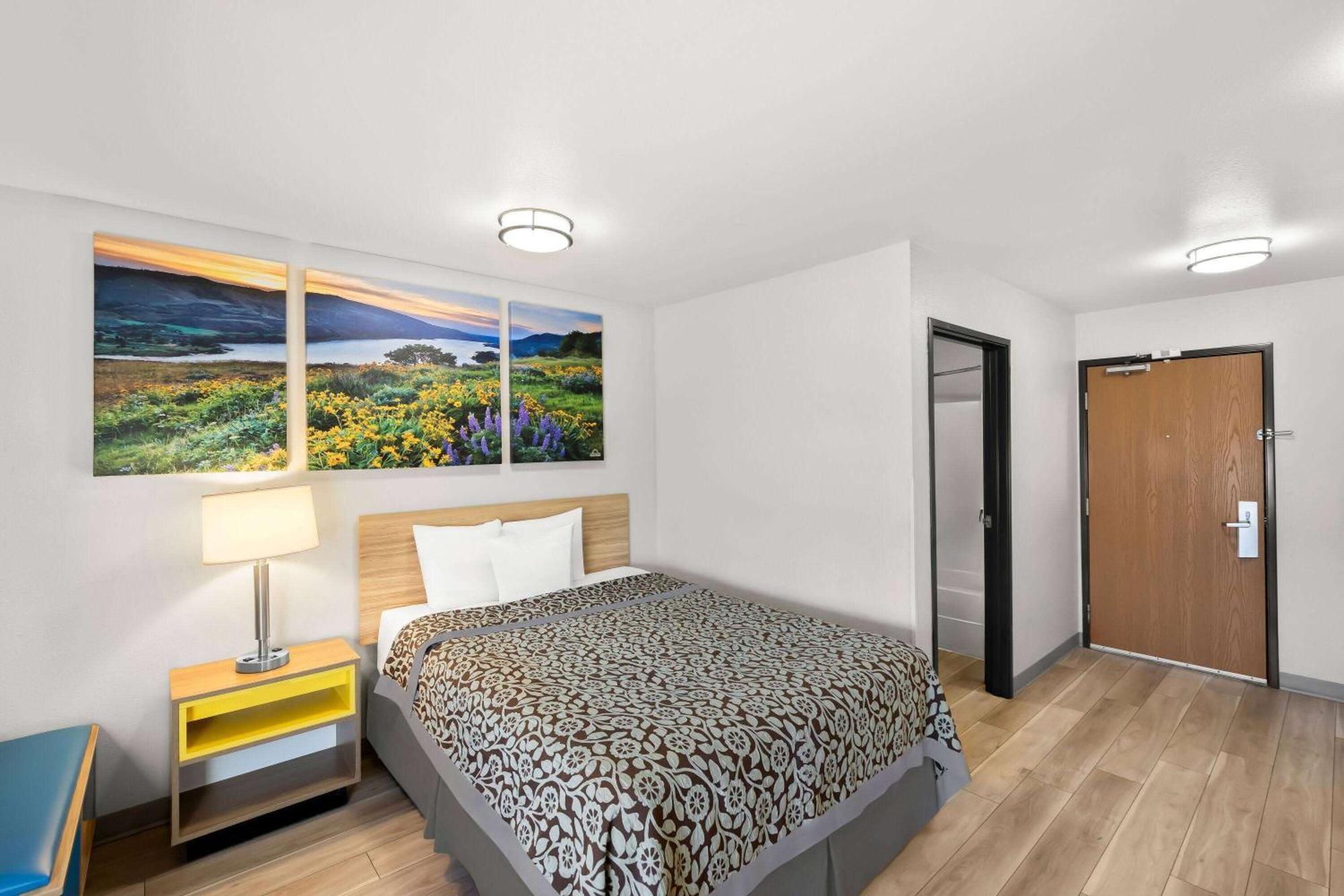 Days Inn & Suites By Wyndham Rochester South Luaran gambar