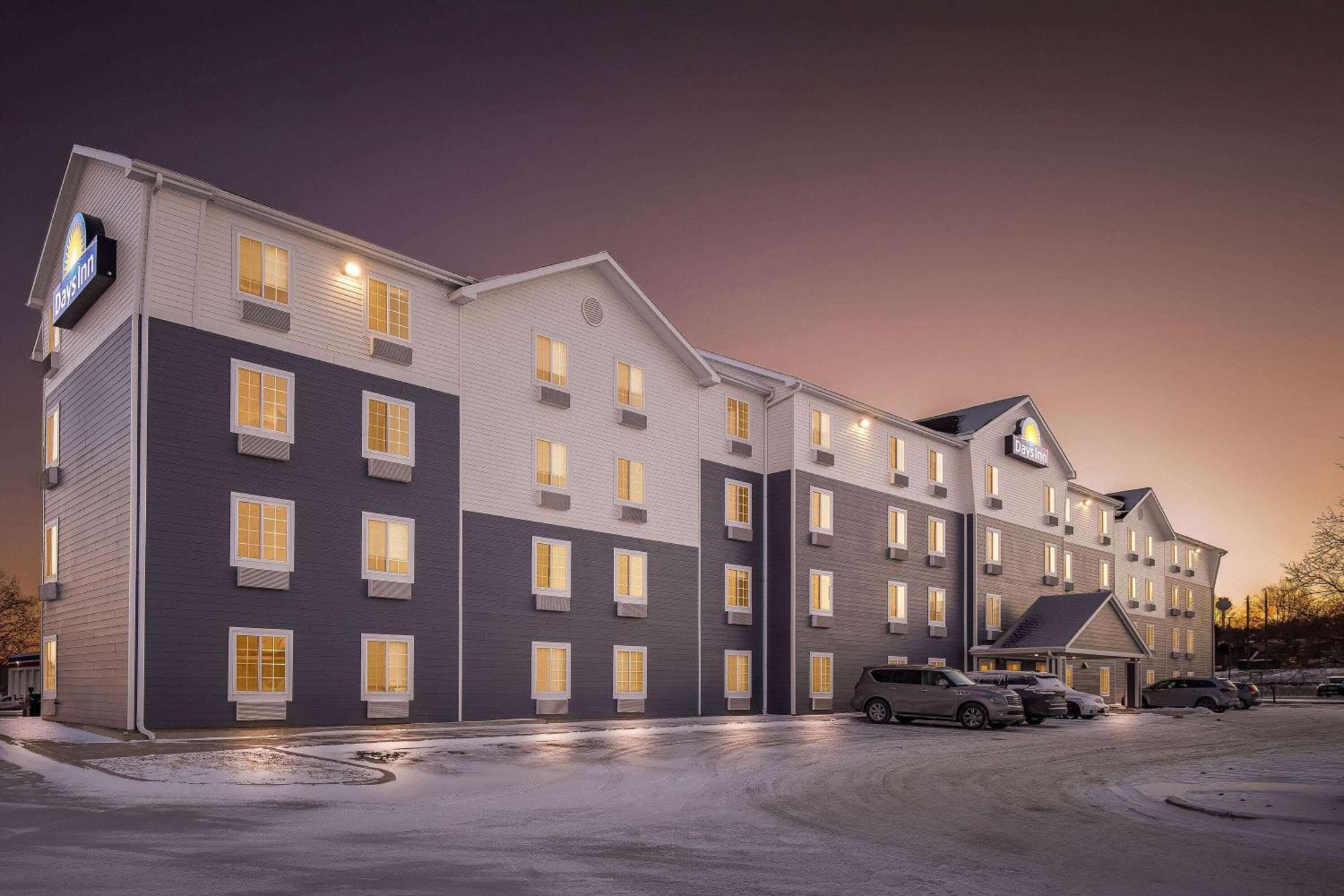Days Inn & Suites By Wyndham Rochester South Luaran gambar